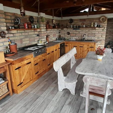 Gyoengyvirag Apartman Keszthely Exterior foto